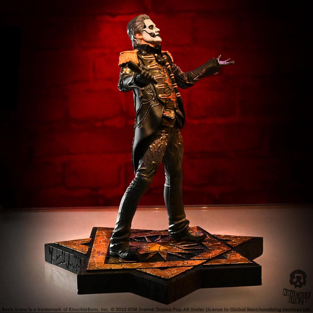 Statuette Rock Iconz Papa Emeritus IV (Military Jacket)