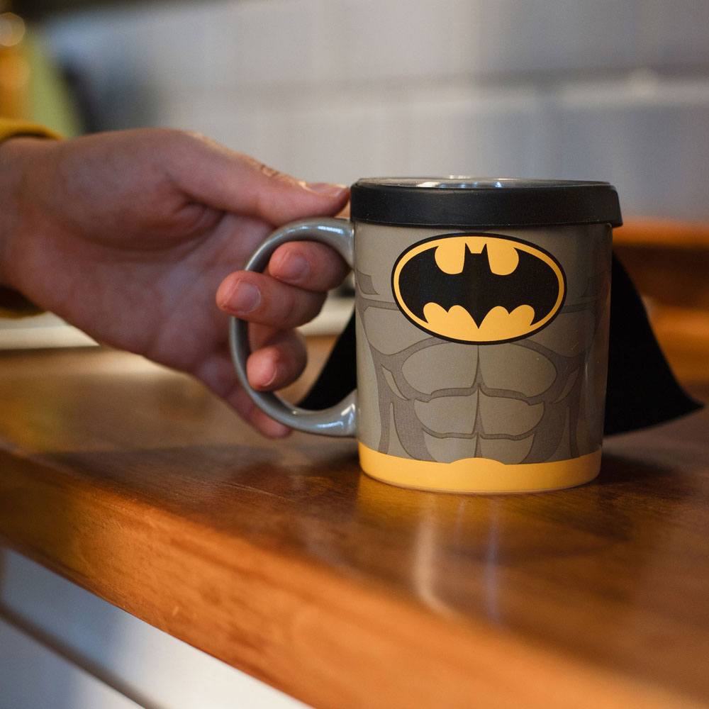 mug-batman-cape-dc-comics-thumbs-up