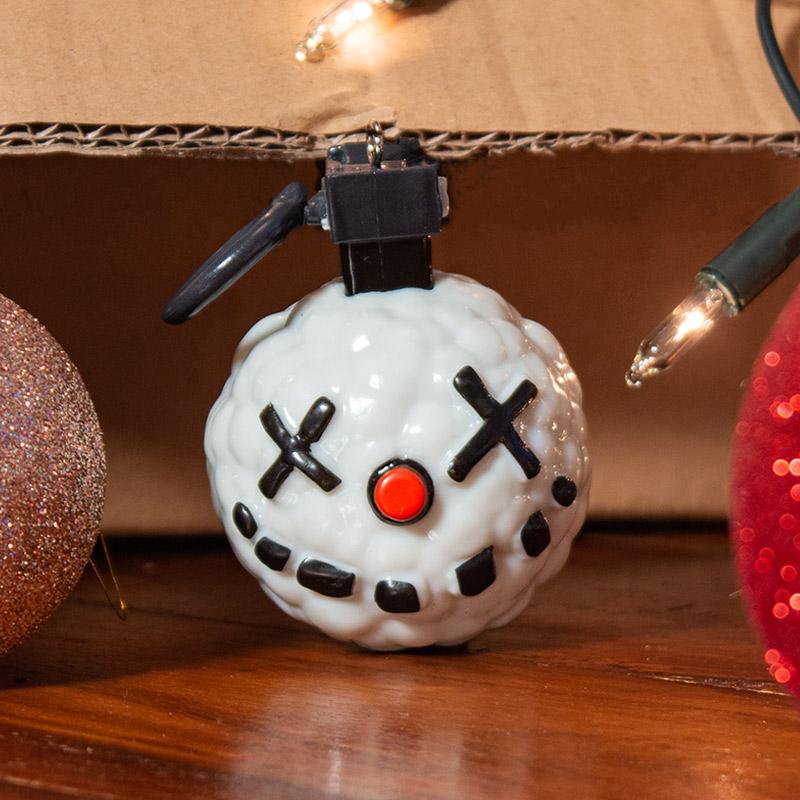 Boule de Noël Snowball Grenade 3D Numskull