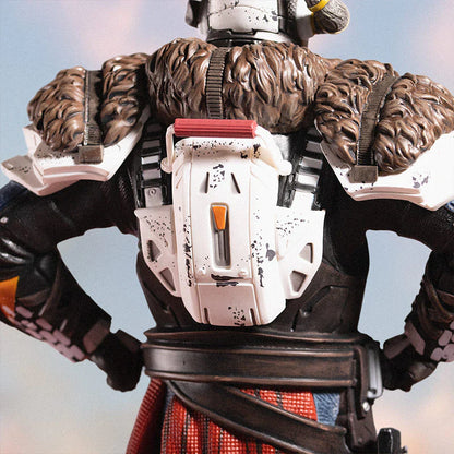 Statue Lord Shaxx